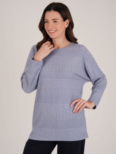 TIGI  Solid Textured Three Quatered Sleeve Top