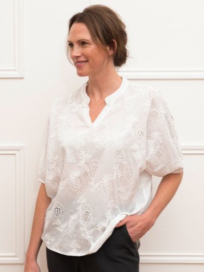 VIZ-A-VIZ Floral Embroidered Balloon Sleeve Top