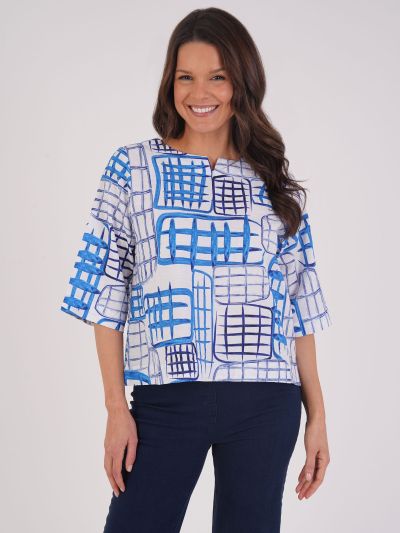 VIZ-A-VIZ Abstract Grid Print Top