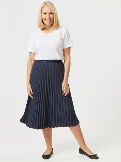 TIGI  Pleated Solid Skirt