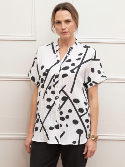 VIZ-A-VIZ Boutique Relaxed Crosshatch Domino Print Shirt